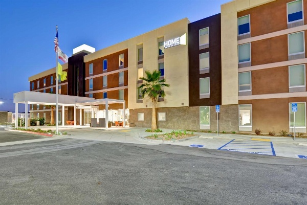 Home2 Suites by Hilton Azusa image 1